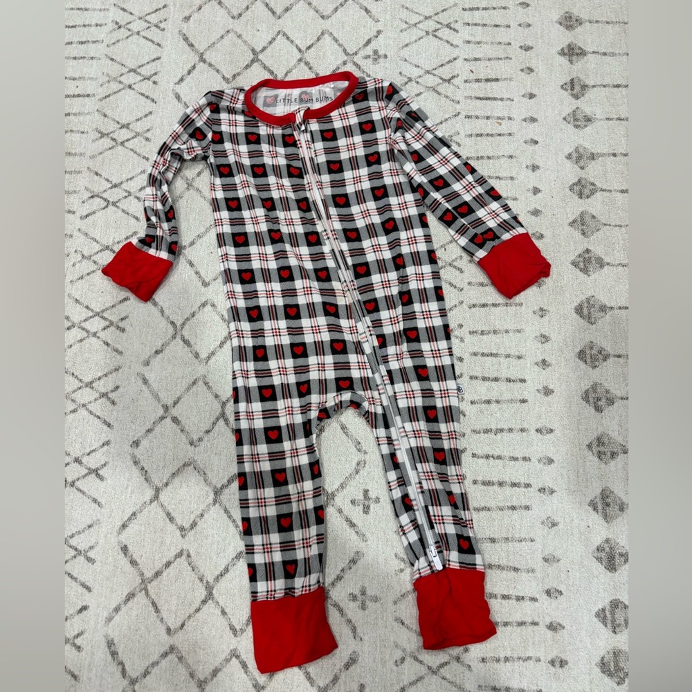 Bums & Roses bamboo Romper